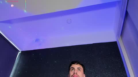 THIAGO MENESES online show from May 31, 6:31 pm