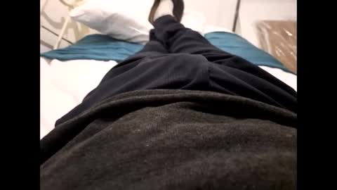 thicksingarters online show from December 12, 2:04 am