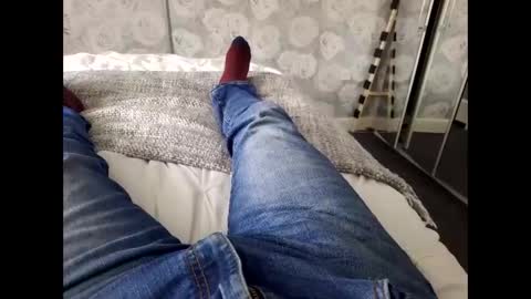 thicksingarters online show from December 12, 1:28 pm