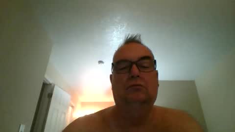 thickwhiteload online show from March 16, 1:48 pm