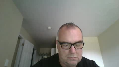 thickwhiteload online show from October 3, 8:25 pm