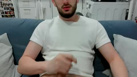 Thinboy2 online show from December 17, 8:37 pm