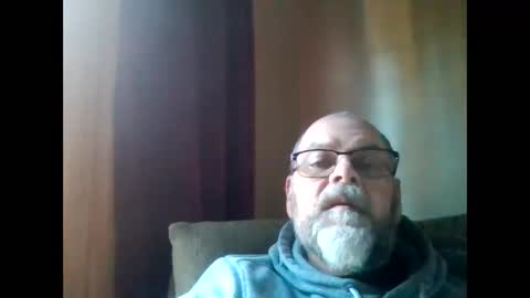 thisguy374 online show from December 21, 1:53 pm