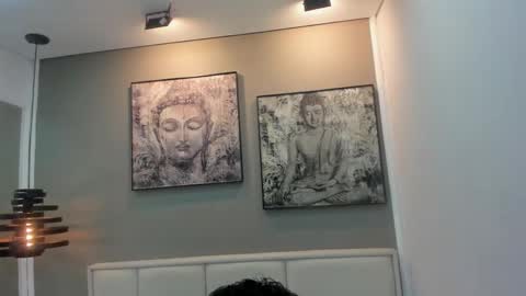 Thom online show from March 19, 12:19 pm