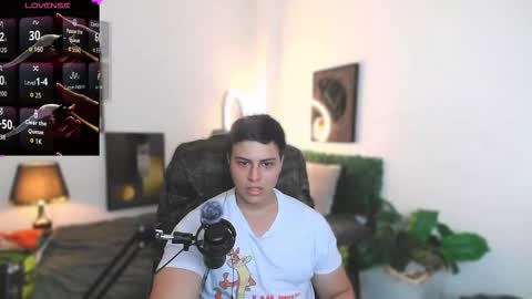 thom_ohtani online show from February 17, 8:08 pm