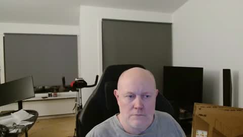 thomas315627 online show from March 15, 10:27 pm