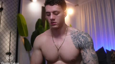 Thomas Falcon online show from January 8, 1:21 am