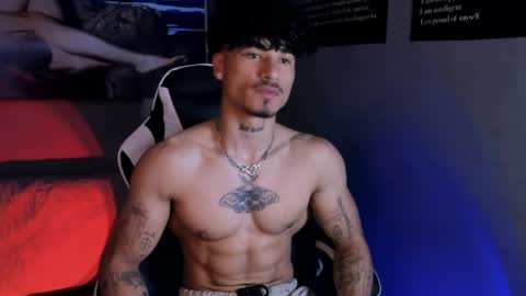 Thomas 3  JUST STAY AND BE MY LAST LOVE online show from April 10, 7:32 pm