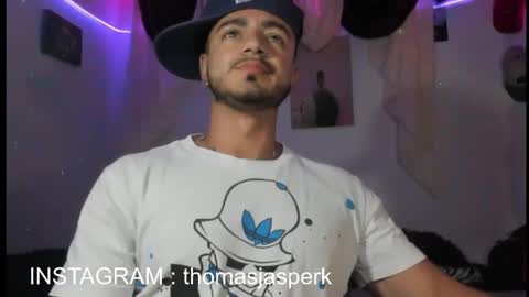 Thomas online show from March 25, 3:10 am