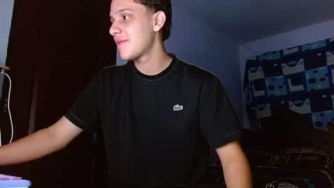 ---Thomas--- online show from November 20, 9:41 am