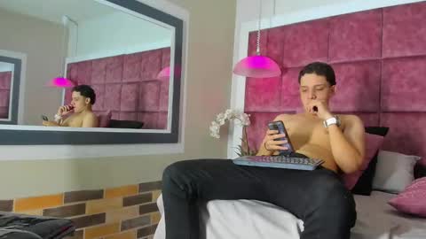 ---Thomas--- online show from January 16, 4:28 am