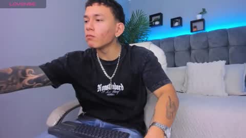 Thomas online show from February 12, 1:39 pm