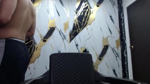 Thomas online show from January 14, 8:45 pm