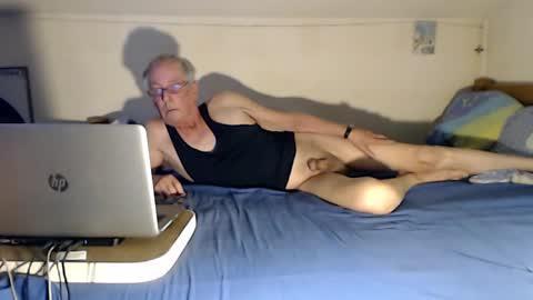 Thomas online show from January 14, 11:04 am