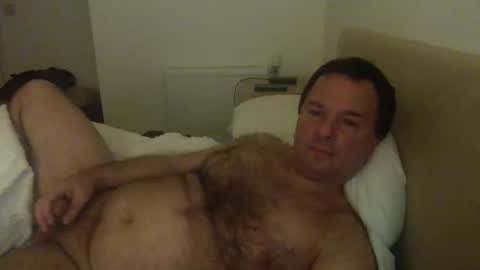 Tom online show from April 12, 9:38 pm