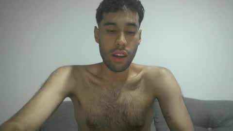 Snapshot of throwawayyourgun chatting on September 8, 7:02 pm Luka online show from September 8, 7:02 pm