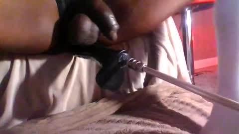 thugpucci online show from January 9, 8:25 pm