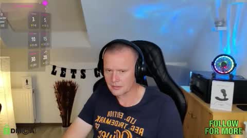 Snapshot of thunderbird02 chatting on September 14, 8:33 pm Follow me Sgame por favor online show from September 14, 8:33 pm