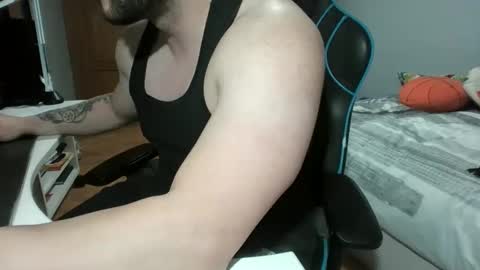 ticolet online show from April 8, 3:10 pm