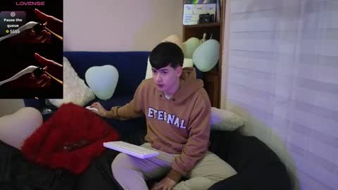 Camilo online show from February 17, 12:09 am