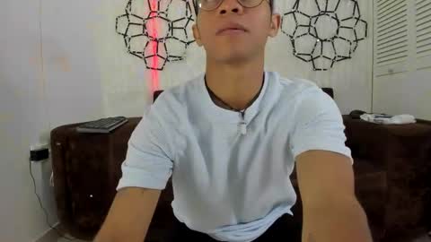 tim_boyd online show from January 5, 3:43 am