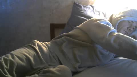 Snapshot of timajinpuzan chatting on January 27, 7:03 pm timajinpuzan online show from January 27, 7:03 pm