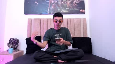 Evans  online show from October 23, 10:46 pm