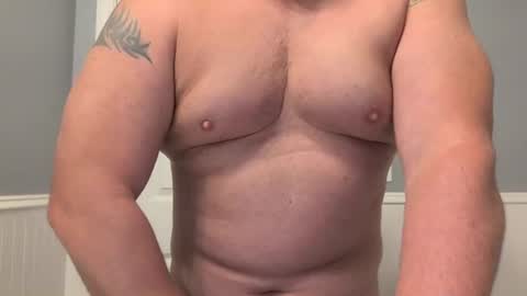 Snapshot of timrodd0071 chatting on October 16, 3:03 am timrodd0071 online show from October 16, 3:03 am