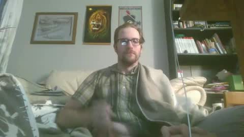 titlovercums online show from February 3, 12:10 pm