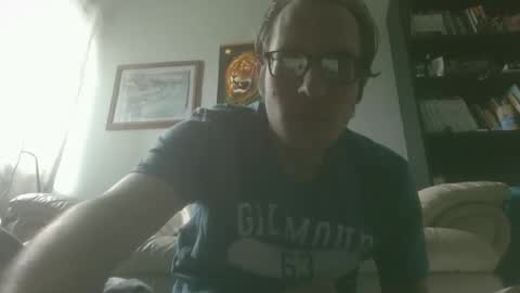 titlovercums online show from February 21, 5:25 pm