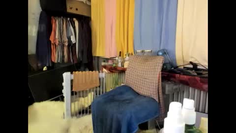 liebe es mich nackt vor der cam zu zeigen online show from September 25, 8:13 am