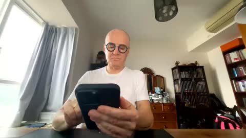 TKSnoopy online show from March 29, 8:03 am