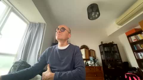 TKSnoopy online show from March 3, 6:54 am