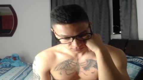 Andres Independent Model online show from March 9, 1:10 am