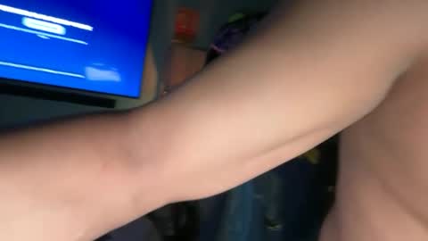 toesinmouth69 online show from May 21, 3:02 am