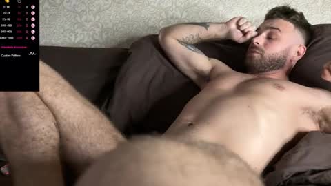 Max online show from November 26, 11:41 pm