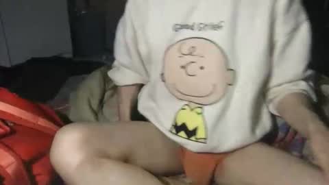 small man online show from April 18, 4:41 pm