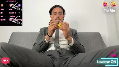 Snapshot of tom_blunt96 chatting on October 20, 4:11 pm TOM online show from October 20, 4:11 pm