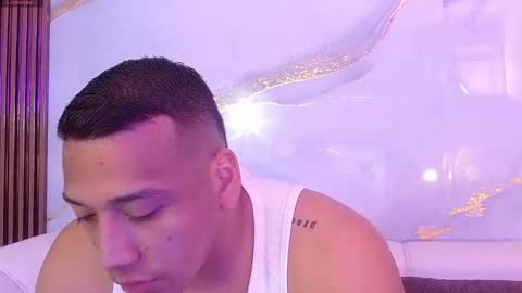 Tom muscle1 online show from September 14, 12:29 pm