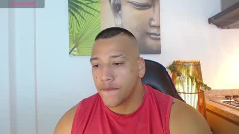 Tom muscle1 online show from March 8, 12:06 pm