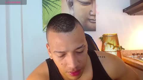 Tom muscle1 online show from February 28, 11:58 am