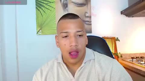 Tom muscle1 online show from February 4, 11:49 am