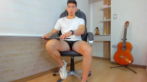 Tom Bardem online show from January 15, 7:27 pm