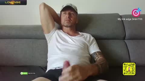 TOM online show from February 1, 9:32 am