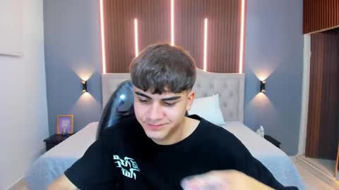 Tommy  online show from October 5, 5:11 am