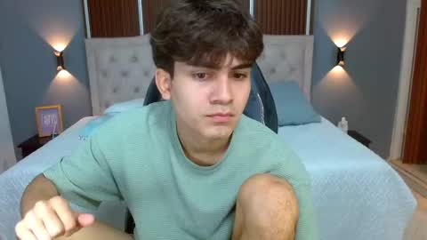 Tommy  online show from September 26, 4:54 am