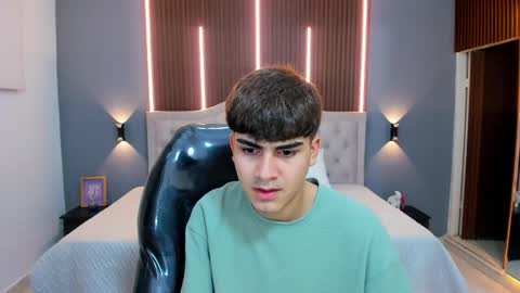 Tommy  online show from October 10, 4:50 am