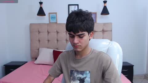 Tommy  online show from January 25, 4:34 am