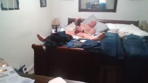 Snapshot of tommy44450243 chatting on February 12, 7:02 am tommy44450243 online show from February 12, 7:02 am