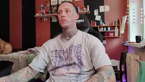 Tommy and Katana online show from December 5, 11:16 am